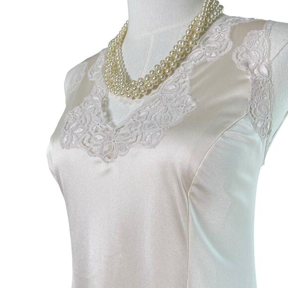 Vintage 60s FRENCH Artel Beige Nylon Lace Trim Wide Strap Full Slip Dress Size M - Picture 6 of 12